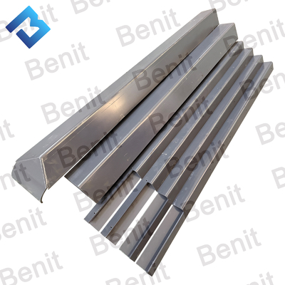 아스팔트 패버용 컨베이어 체인 보호 키트 BF800C 83701595