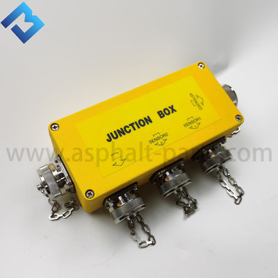 S1600/S1800/S1900 아스팔트페이버 전기 레벨링 시스템 접속 배선함은 노랗게 됩니다
