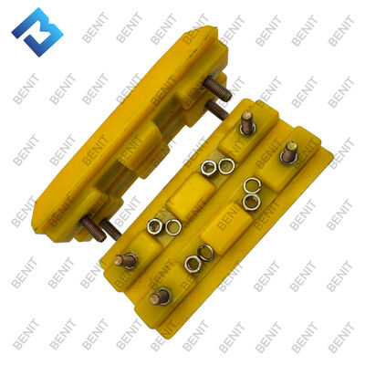 트랙 패드 폴리 스크루 타입 W150 W120CF W1000F W12000F 도로 프레싱 머신용 트랙 신발